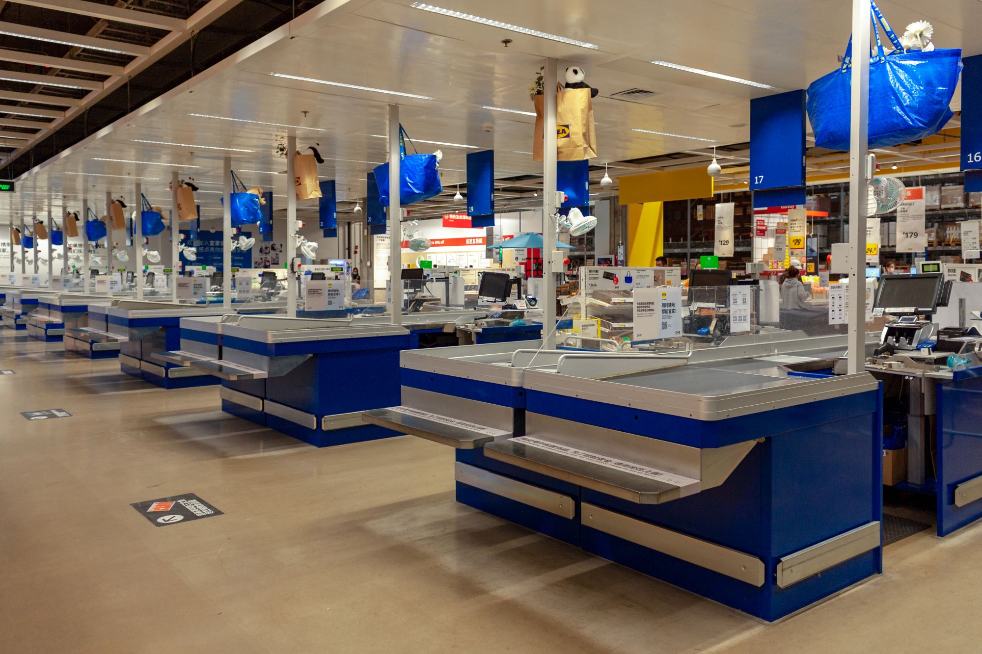 真人做爰无遮挡免费观看